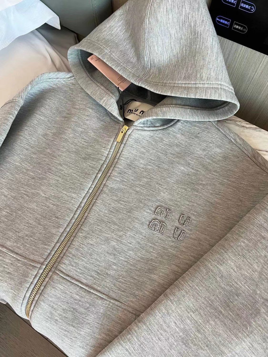 25 Women Hooded Zipper Gray Jacket Designer Autumn Spring Long Sleeve Sweatshirt Jackets Luxury Preppy Street Style Coats jacket for women fur coat womens coat