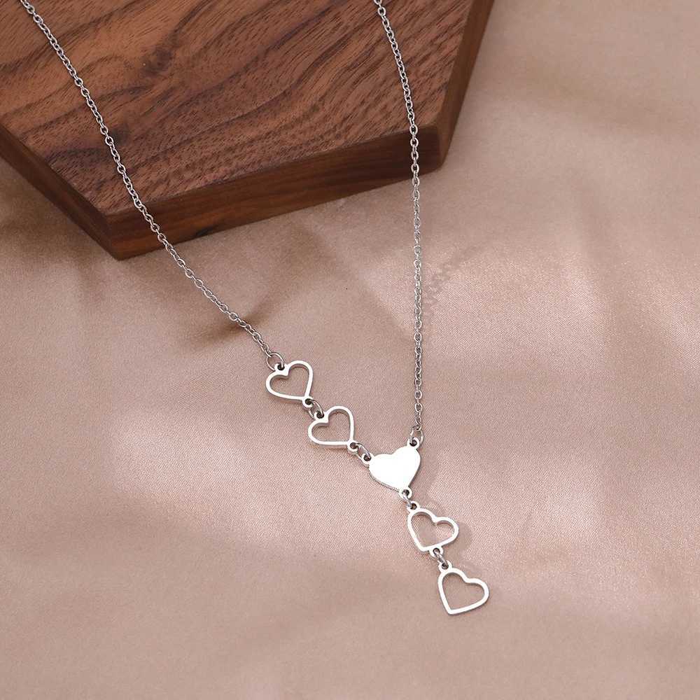 Stainl Steel Necklaces Light Luxury Elegant Delicate Heart Pendant Charm Chain Korean Fashion Necklace For Women Jewelry GiftXJ251024
