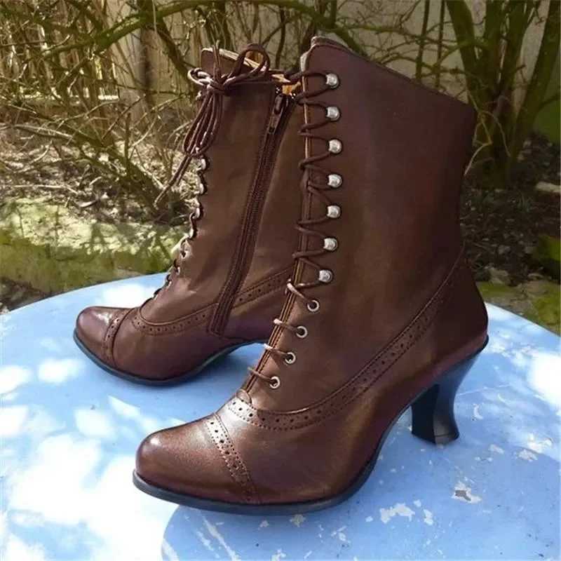 Winter Lace Up Ladies High Heel Shoes Motocycle Boot Victorian Boots Women Fashion Pointed Toe Thick Soled Short Boot 2024 W251024