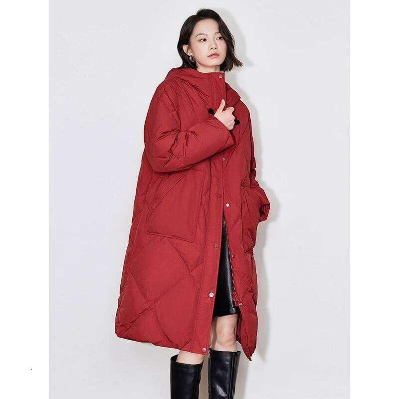 Women 90% White Duck Down Jacket 2025 Winter Fox Collar Thick Hooded Coat Horn Button Warm Long Overcoat Coats Designer Women