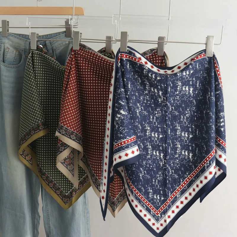 HighEnd Retro Tiee Triangar Binder cloth Wens Spring and Summer New Niche Fashion AllMahing Scarf Jeans Belt Y251024