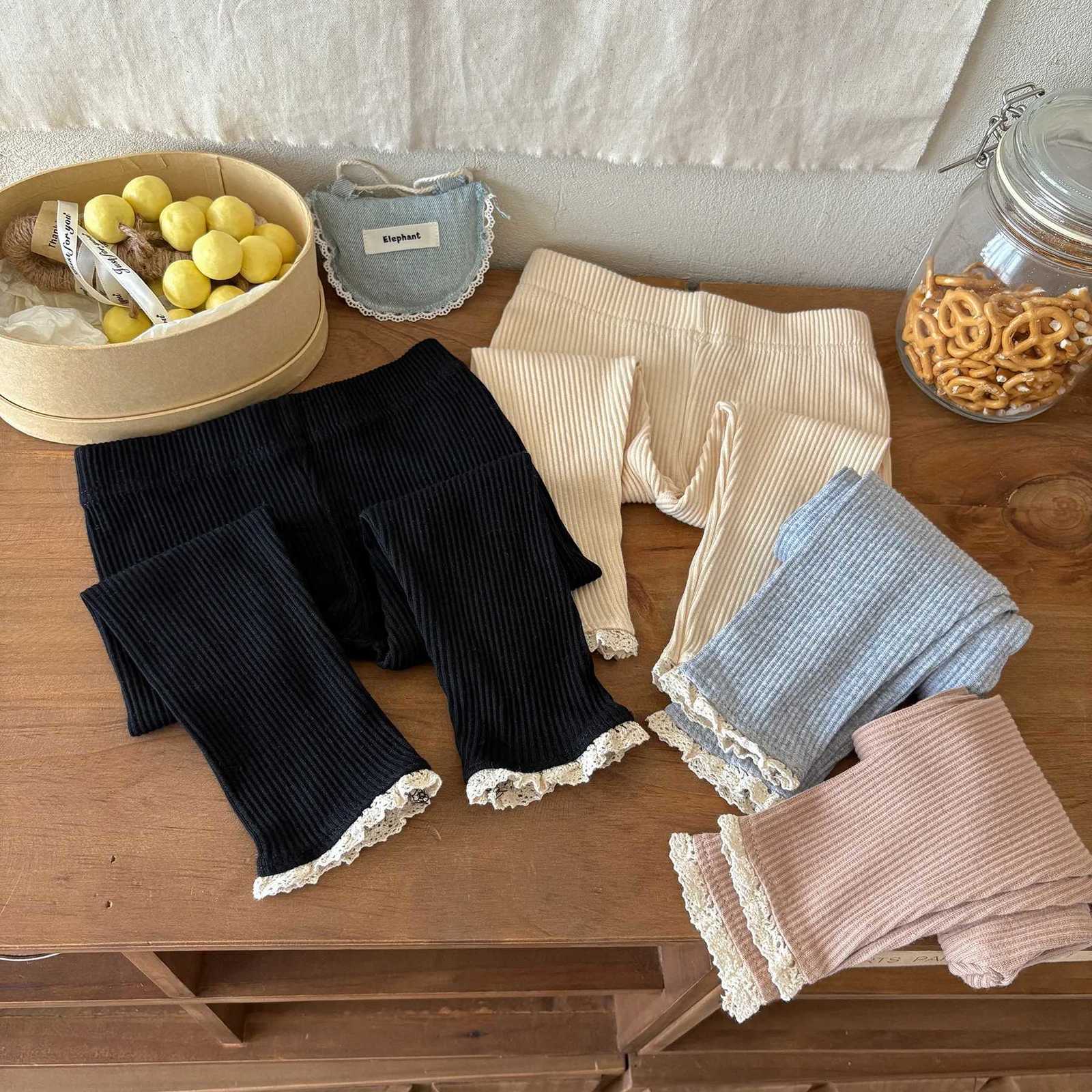 2025 Autumn New Girls Leggings Solid Children Trousers Cotton Infant Ribbed Elastic Pants Baby Girl Lace Leggings Kids ClothesT251024