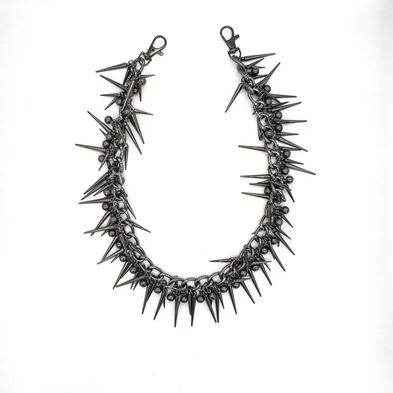 Mens and womens fashionable rock accessories punk hiphop black gun plated rivet metal pants chain retro keychain 251023