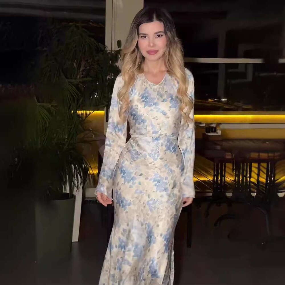 2025 Spring Gentle Wind Satin Print Elegant High-End Long Dress