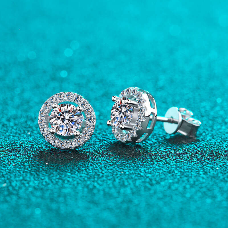 DHCollections-- Moissanite Dia Earrings S Sterling Sier Student Women Korean and Japanese Simple Personality Versatile Jewelry Straight