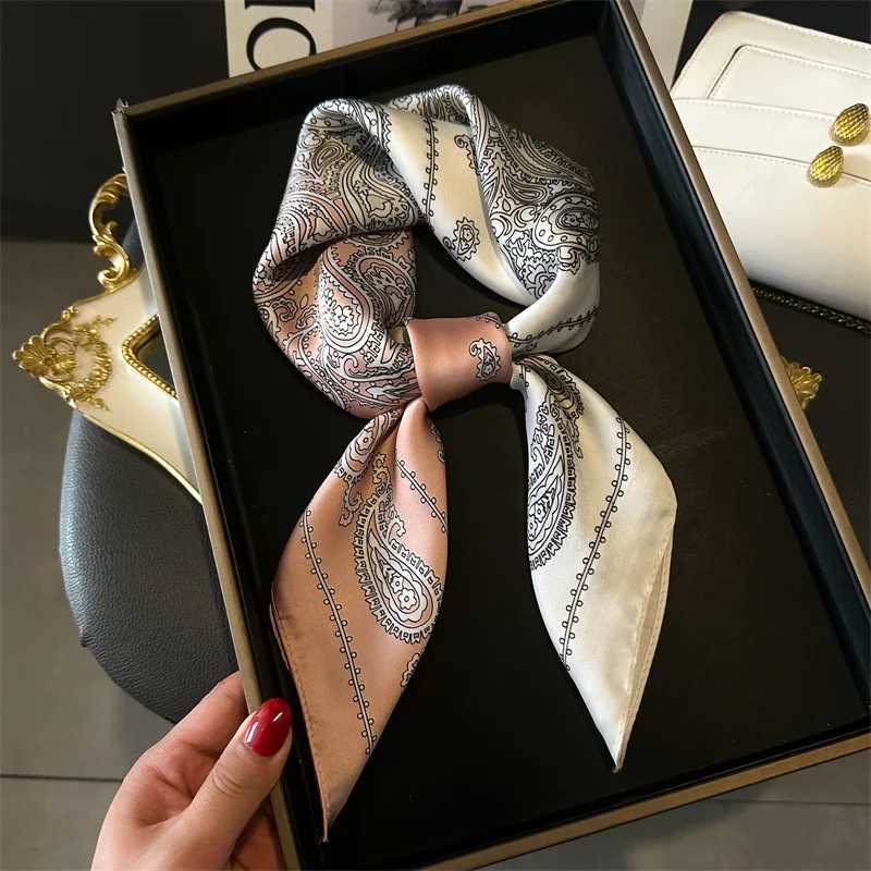 2024 New Paisley Print Small Square Scarf Simated Silk Thin Neck Scarf Mature Style Sunscreen scarf For Wen Y251024