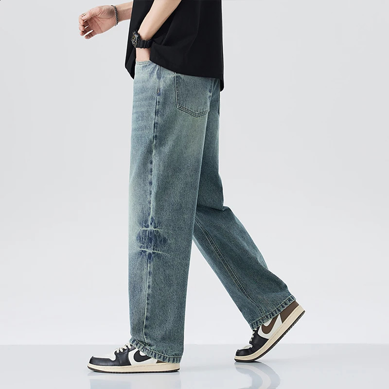 2025 springsummer straight leg jeans mens fashion retro Y2k pants street wear loose casual 251018