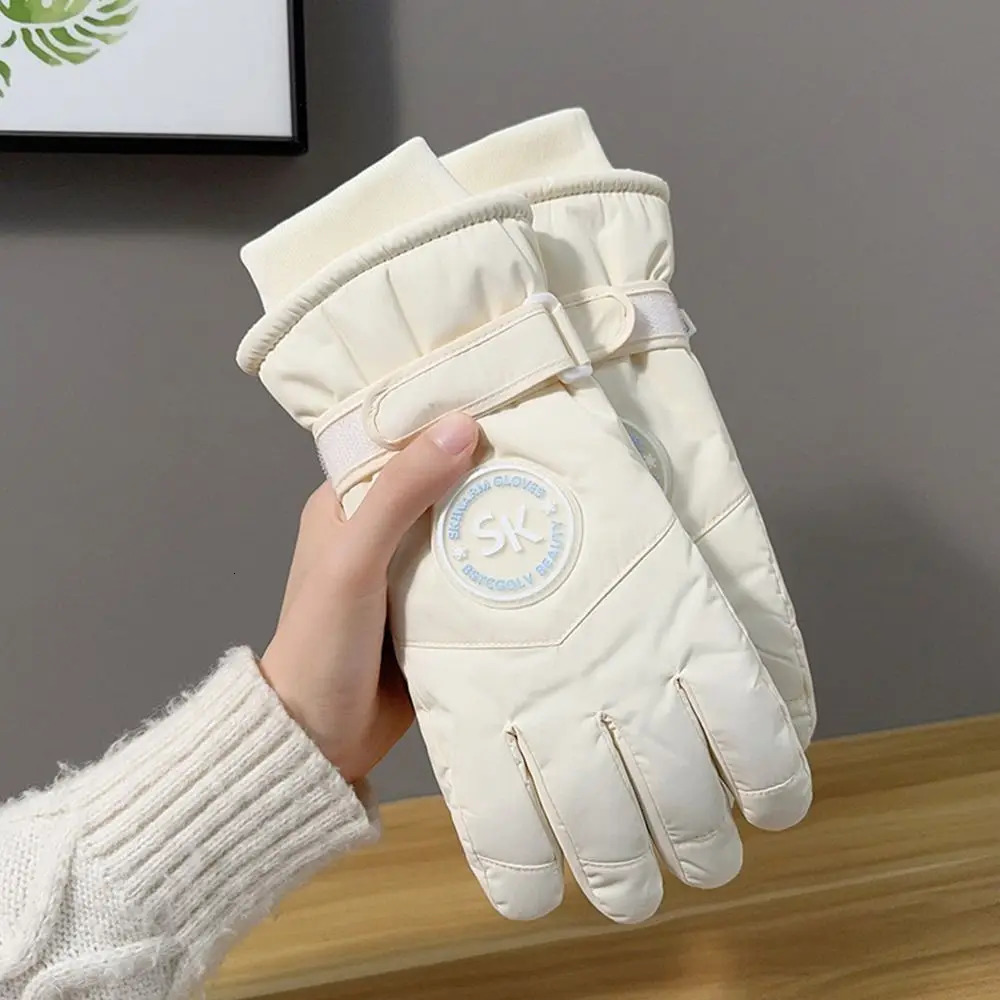 Fashion Plush Lining Ski Gloves Windproof Waterproof Touch Screen Gloves Thick Cotton Winter Cycling Gloves Winter Season 251023