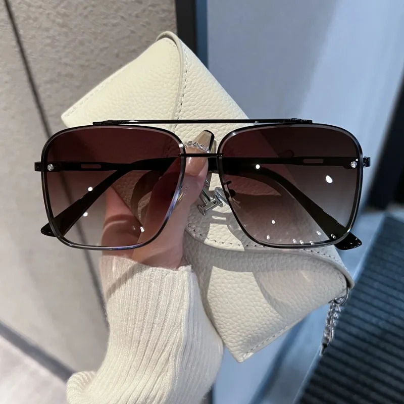 Transparent Blue Sunglasses for Men Retro Double Beam Driving Eyeglasses for Travel UV Protection Shades UV400 Eyewear 251023