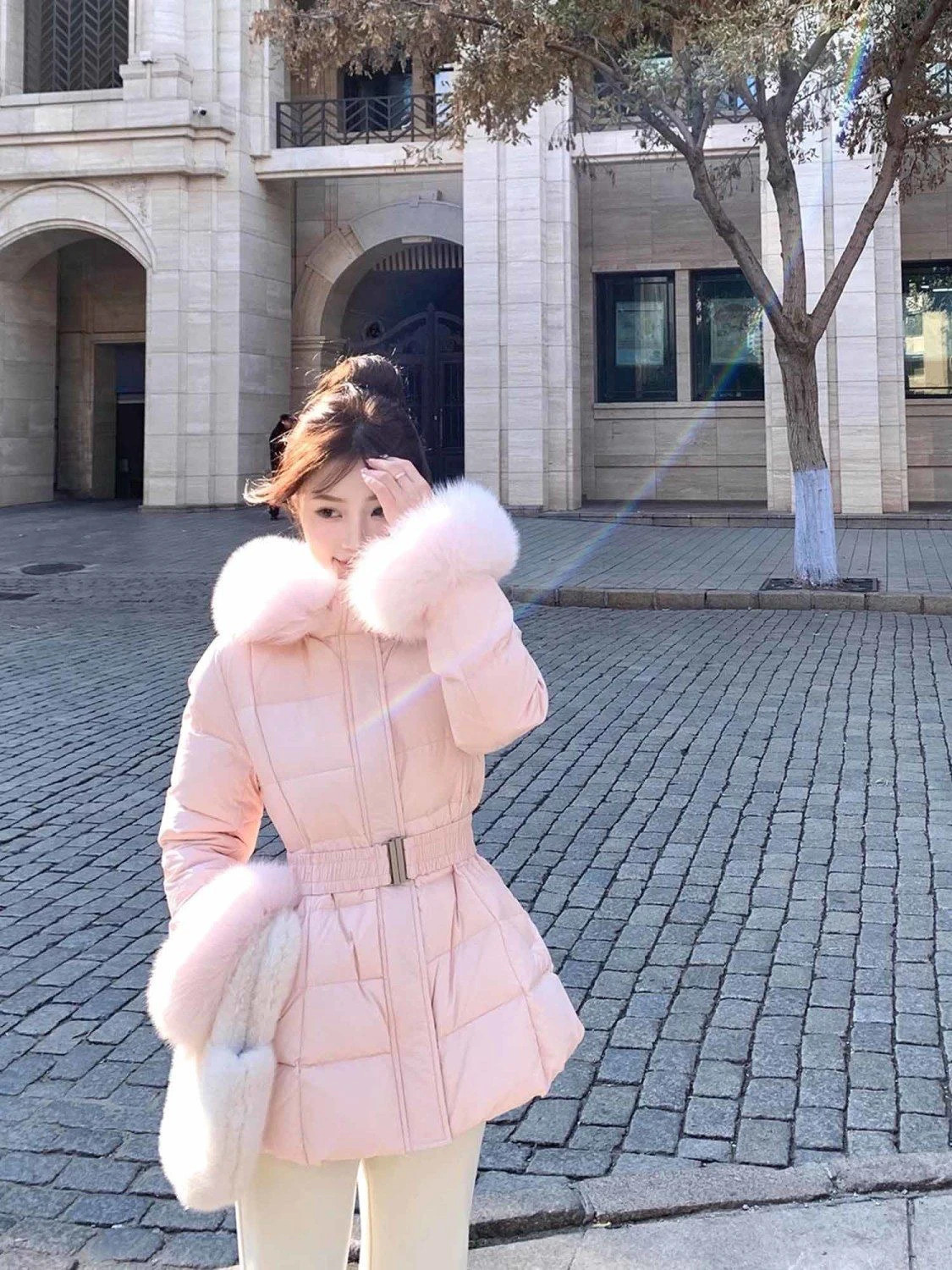 Channgxue Korean Sle Womens Cotton Jaet with Large Fur Collar Medium Length WaistCinching Faionable Outerwear 251013