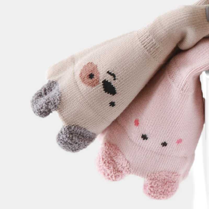 Childrens Socks For Girls Boys Cotton Fashion Autumn Winter Kids Boy Girl Sock Cute Soft Baby Toddler Home Sock Anti Slip 35Y J251024
