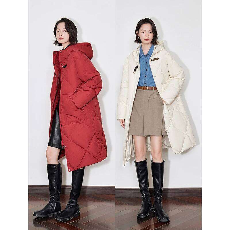 Women 90% White Duck Down Jacket 2025 Winter Fox Collar Thick Hooded Coat Horn Button Warm Long Overcoat Coats Designer Women