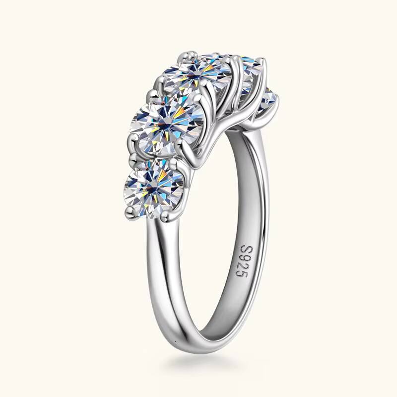 Factory Direct Sales 1Carat Moissanite S925 Sterling Silver Fourclaw Colorful Moissanite Wedding Ring for Women