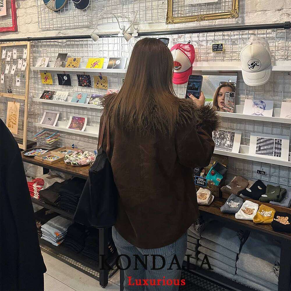 Vintage Chic Brown Faux Fur Jackets Long Sleeve V Neck Pockets Loose Fashion 2025 Autumn Winter Thick Warm Coats