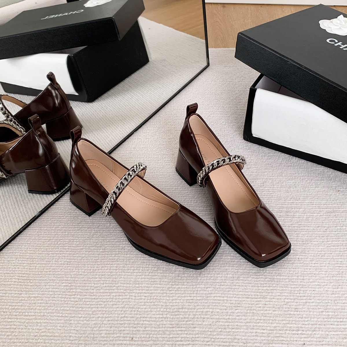 T8-5 French Patent Leather Mary Jane with Metal Chain, Chunky Heel, Square Toe, Mid Heel Women's Shoes ddmythur