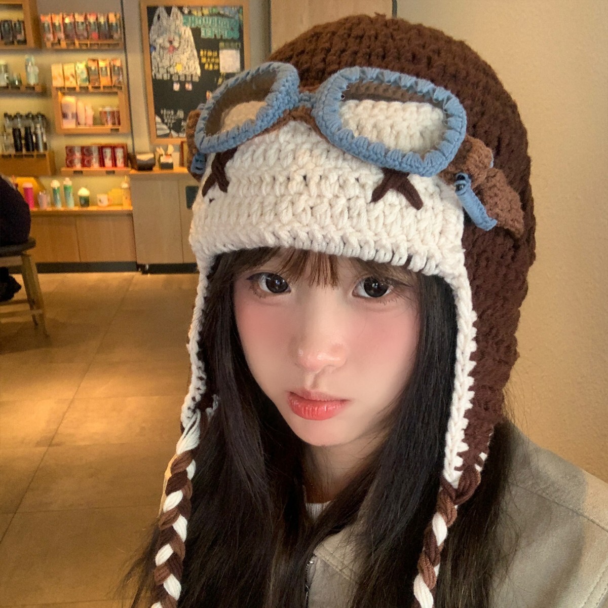 Tan Jianci Same Style Knitted Wool for Women, Autumn and Winter Cold-Proof Warm Face-Slimming Ear Protection Hat, Cute Lei Feng Hat