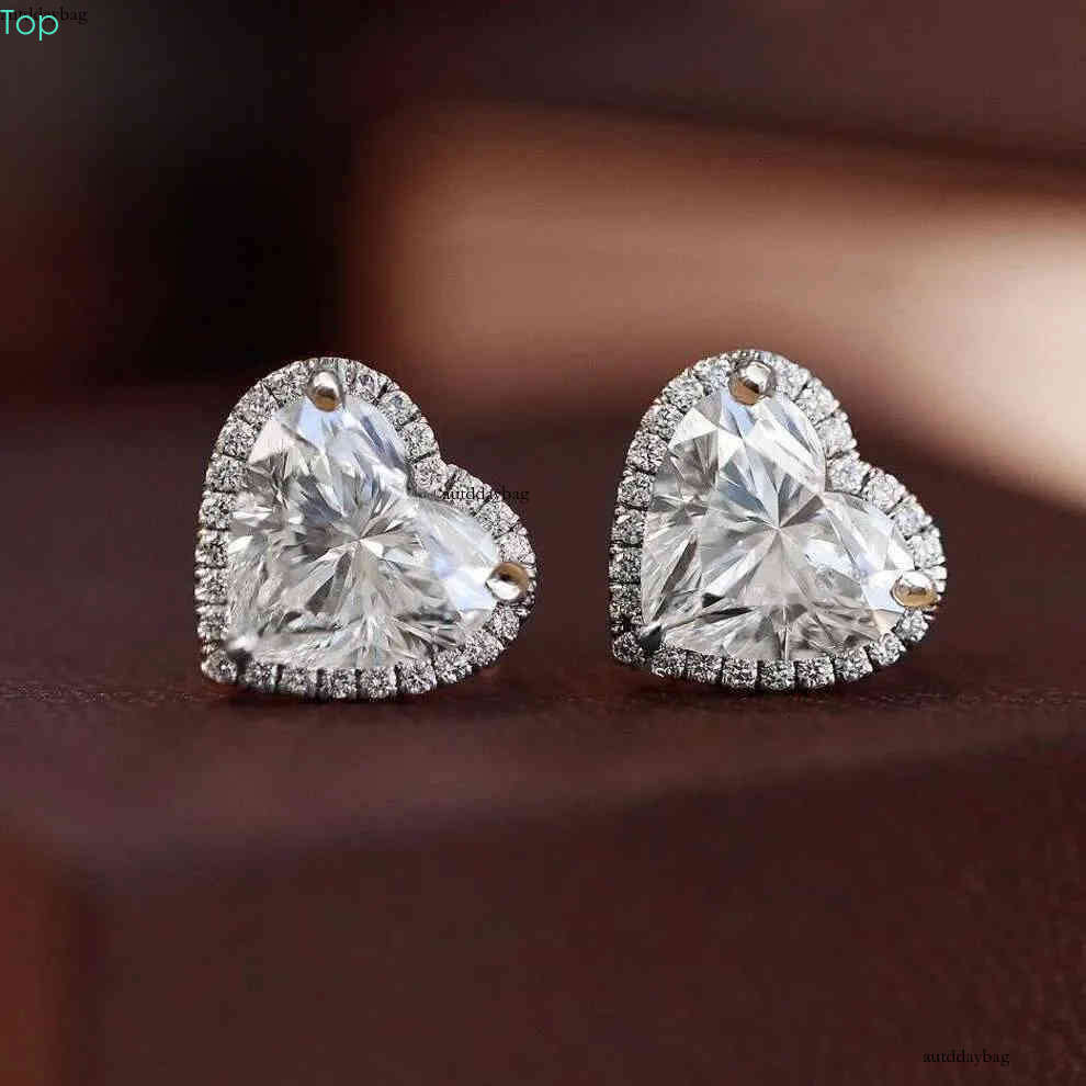 0.5/1/2Carat Heart Cut Moissanite Stud Earrings for Women Sterling Sier D Color Halo Dia Studs Ear with Gra Certifcate