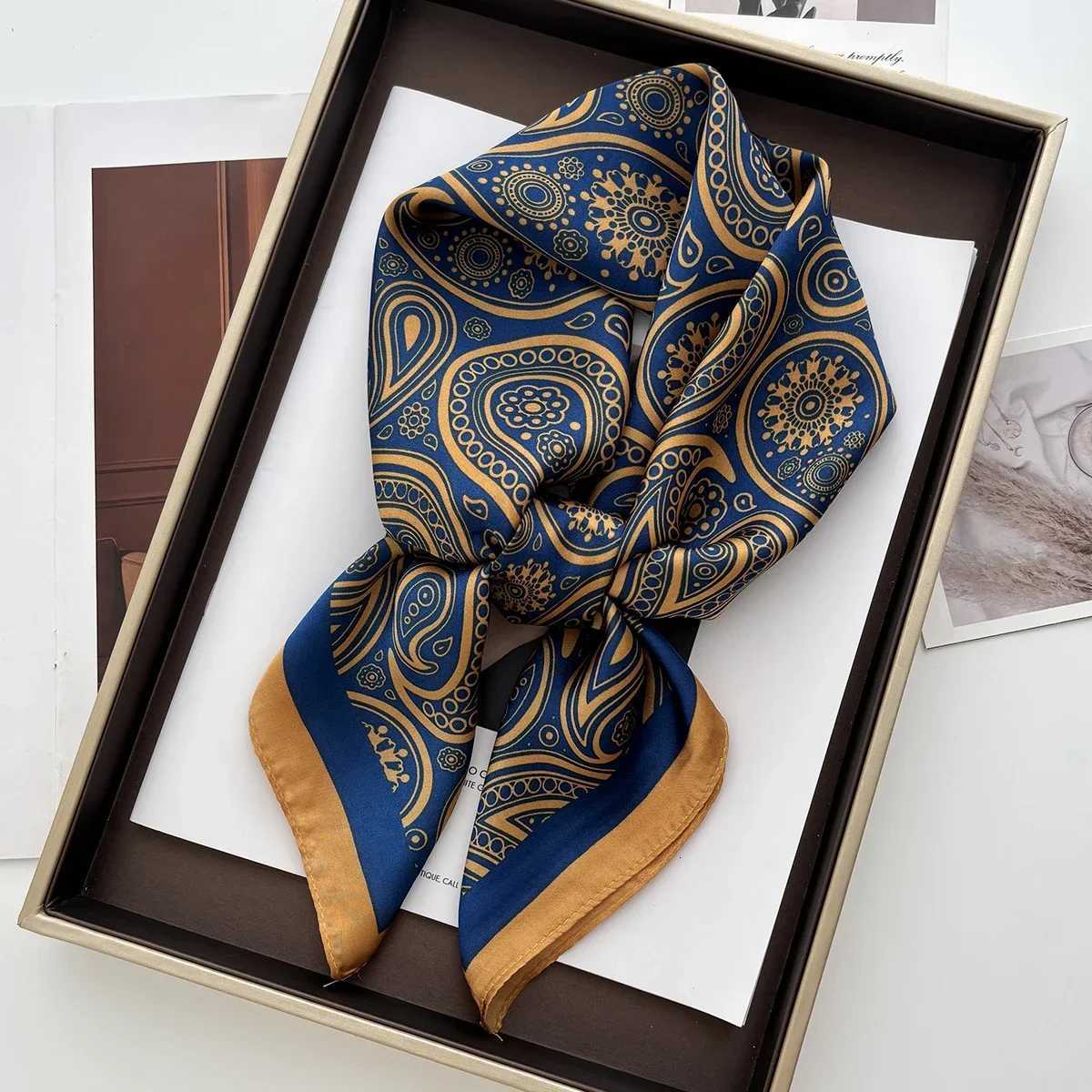 Elegant ral Print Square Scarf Wen Soft Satin Horse Haiand Neckerchief Off Hijab band Foard Bag Ribbons Gift Y251024