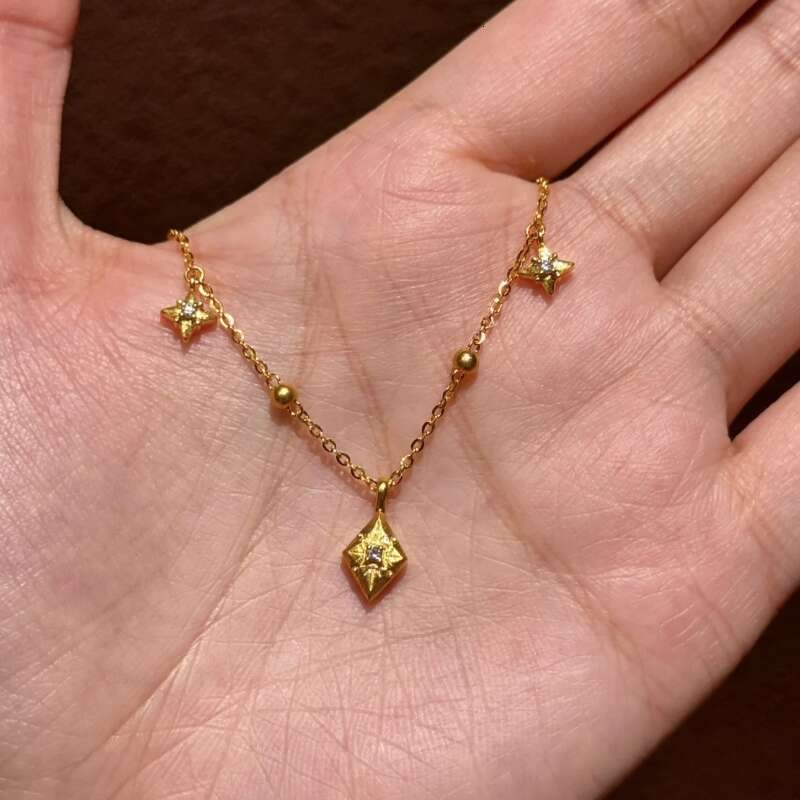 Necklace Designer luxury pendant necklace Eight-Pointed Star for Women men Exquisite Fashion High End Niche Design copper plated with 18K gold Festiva