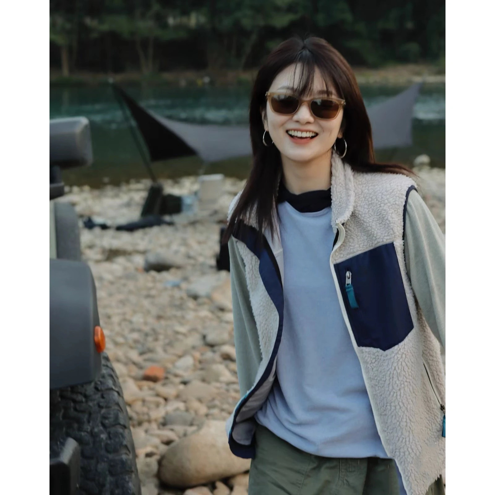 Outdoor Autumn and Winter Leisure Fishing Mountain Climbing Cycling Lambskin Fleece Zipper Men and Women Vest Jackets 251020