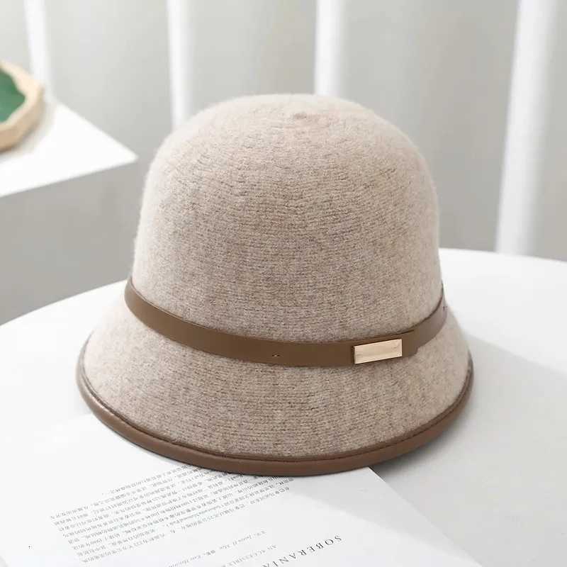 New 5 colors Fishing Hat Unisex Solid Color Wool Winter Hat With Belt Winter Bucket Wool Cashmere Woman Warm Cap Gift WholesaleL251024