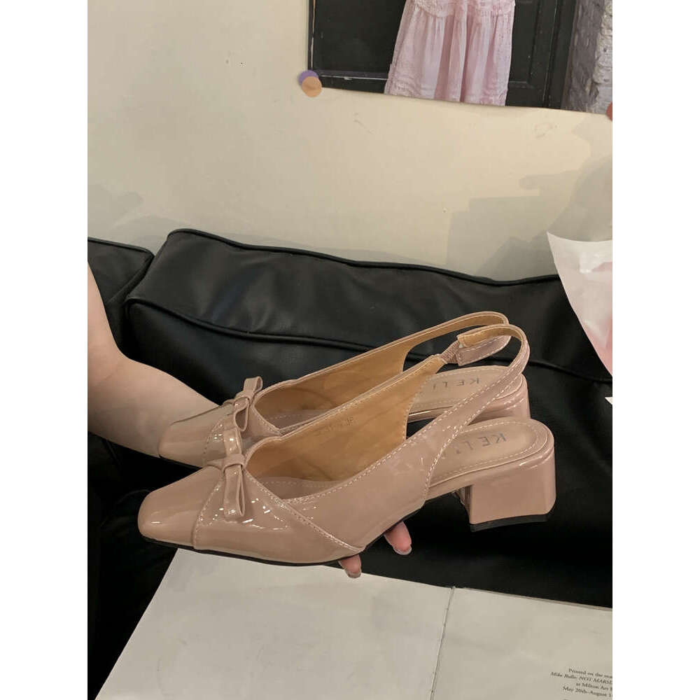 Niche Design Sense Elegant Closed-Toe Sandals Summer Outdoor French Style High-End Silver Designer Shoe Bow Backless Single Shoes for Women