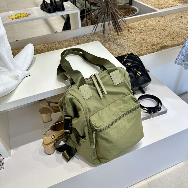 Lightweight Large Capacity Backpack Women New Versatile Shoulder Bag Tote Student Travel Commuting High Quality