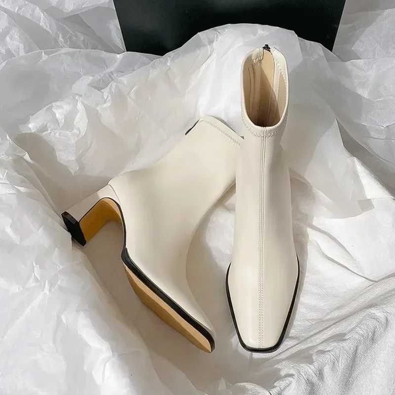 2024 New Vintage Brown Women Ankle Boots Fashion Elegant Square Toe Shoes Autumn Winter Thick Heel Womens Short Booties W251024