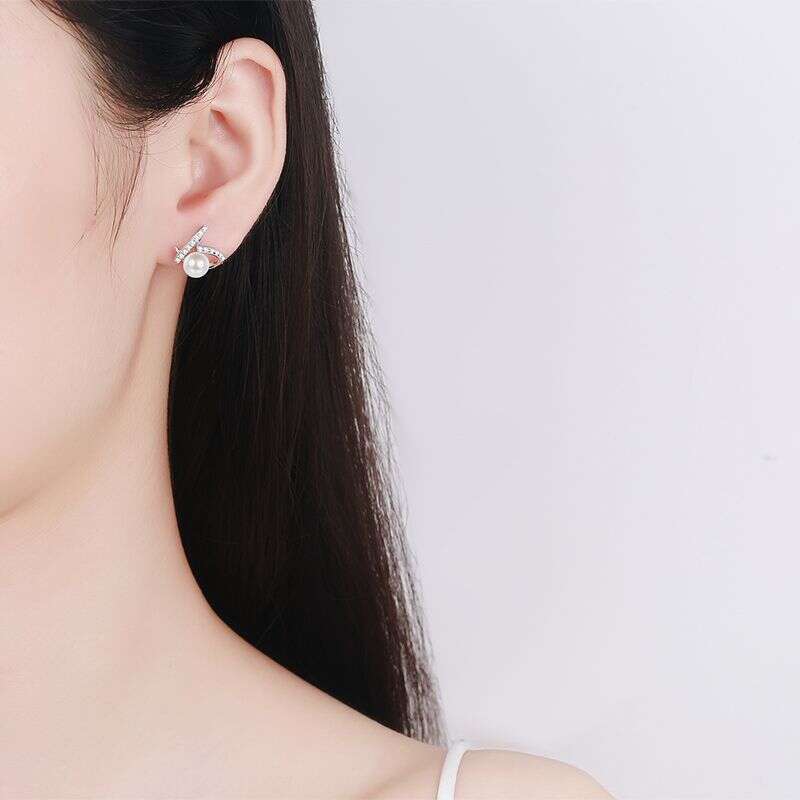 DHCollections-- Sterling Sier for Women, Online Same Style, Heart-Shaped, Flawless Freshwater Pearl Moissanite Stud Earrings