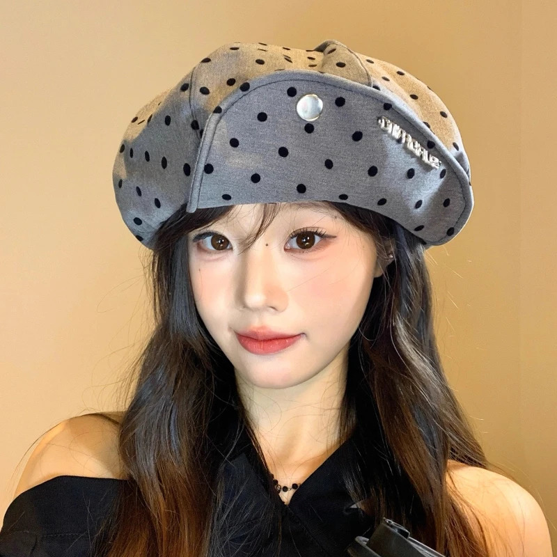 Korean Fashion Polka Dot Printing Cloud Berets for Women Spring Autumn Travel Versatile Show Face Small Sweet Retro Painter Hat 251023