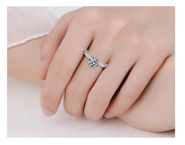 Wholesale Silver Plated Six Claw Moissanite Zircon Ring Romantic Style Wedding Party Anniversary Jewelry