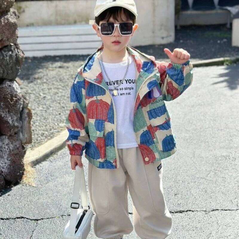 2025 New Streetwear Jacket Trendy Eye-Catching Fashionable Coat For Toddler Boys Spring Autumn Wear