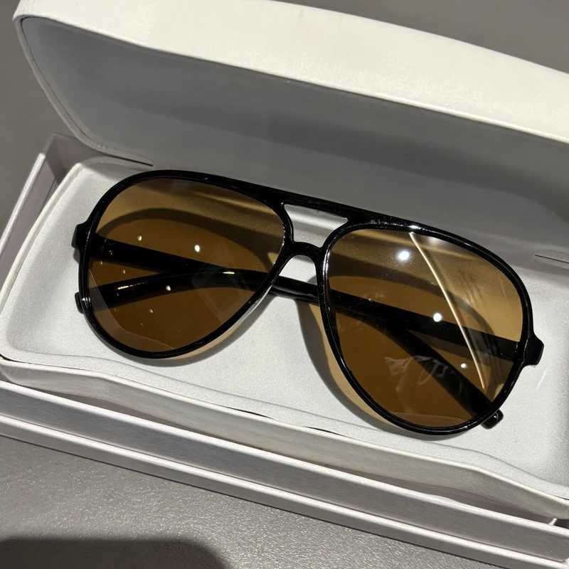 12PCS New Fashion Sunglasses for Women Men Pilot Round Eyewear Outdoor Driving Glasses UV Oculos De SolT251024