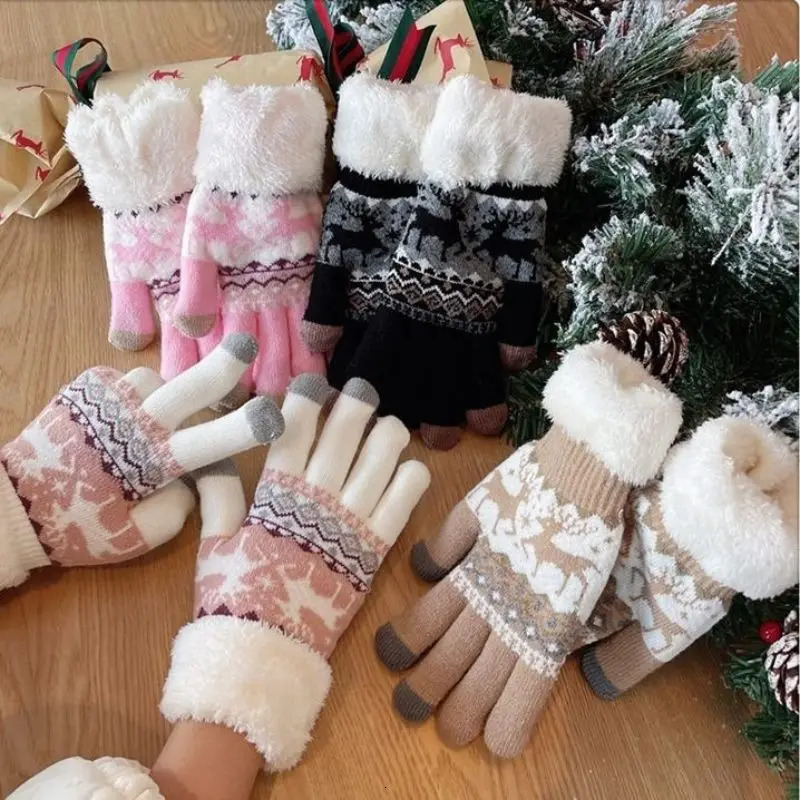 Christmas Winter Thick Cashmere Gloves Deer Knit Plush Warm Mittens Full Finger Skiing Gloves Touch Screen Plush Xmas Gloves 251023