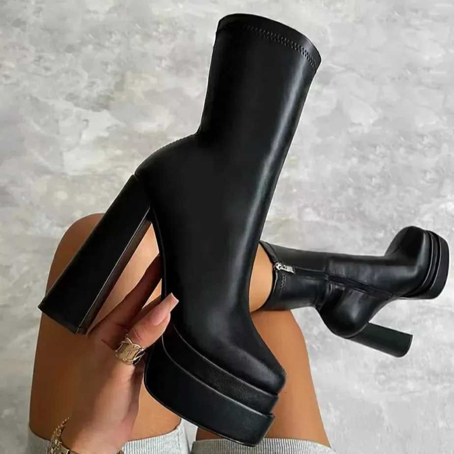 Woman Shoe 2023 New in Fashion Platform Boots Ladies High Quality Luxury Women Leather Boots Super High Heels Boots Women W251024