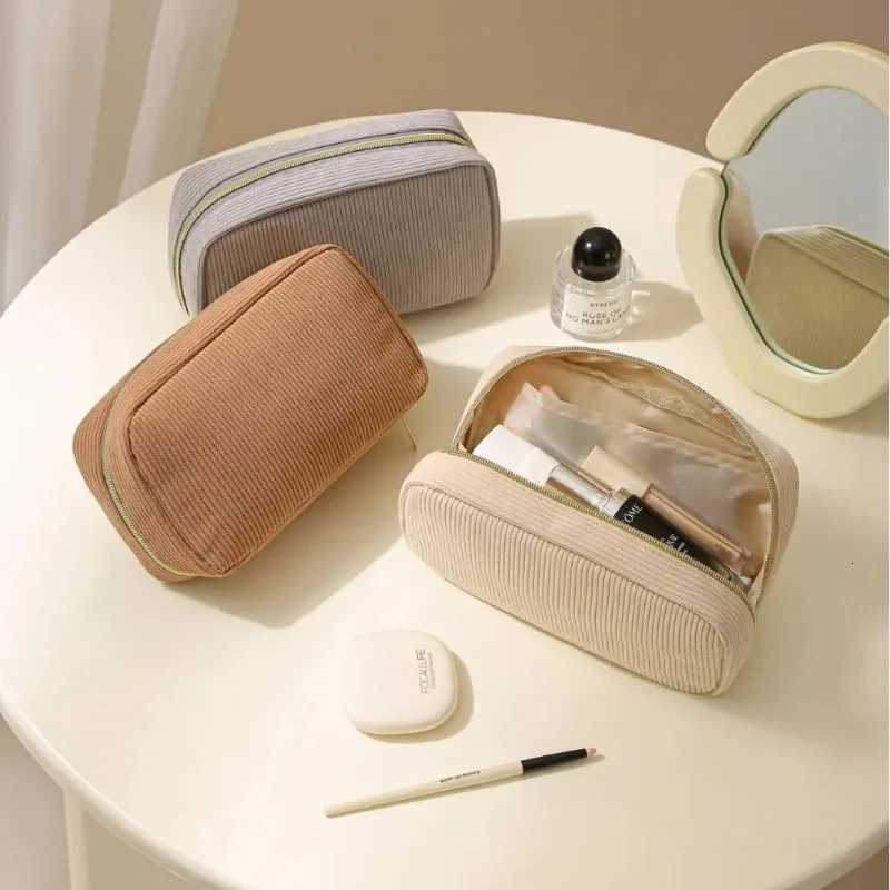 Corduroy Travel Cosmetic Bag Portable Makeup Storage Bag Purses Women Zipper Make Up Organizer Travel Storage Bag And Makeup BagT251024