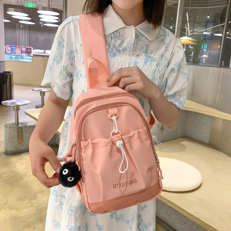 Autumn Travel Study Small Backpack for Girls, Lightweight Outdoor Water-Resistant Crossbody Bag, Can Hold iPad
