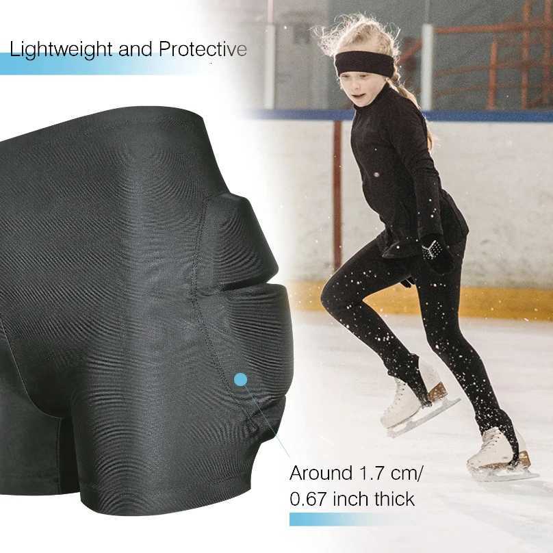 Protective Shorts with 3D Padding for Kids Shielding Hips Buttocks and Tailbone During Snowboarding Skating SkiingW251024