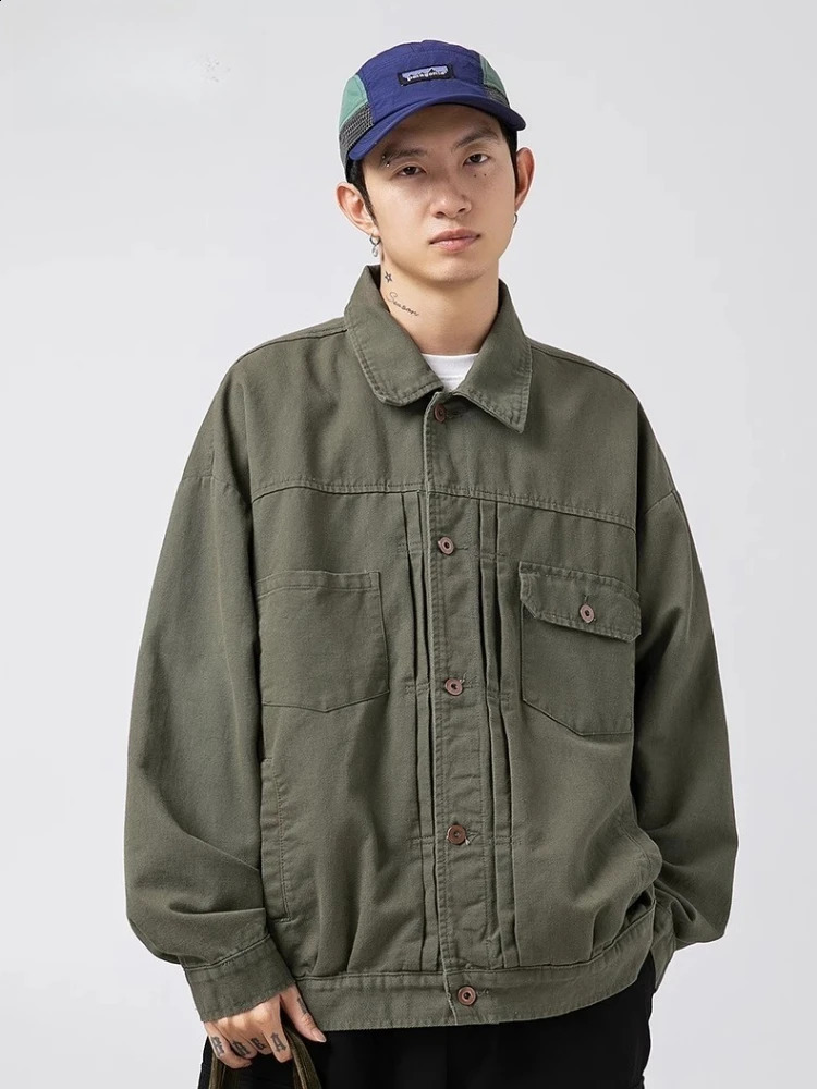 Vintage Utility Cargo Denim Jacket Men Pleated Front w Flap Pockets Long Sleeve Oversized Spring Fall 2025 Casual Coat 251017