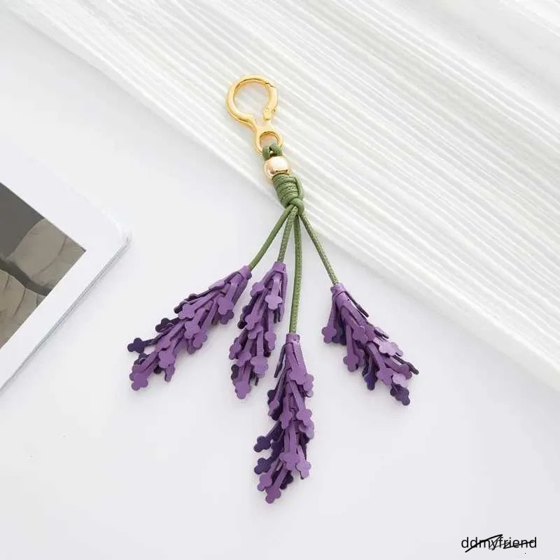 Lavender Leather Charm Purple Flower Keychain Pendant Decoration High Girl Gift Bag Accessories Z250611 Ddmyfriend