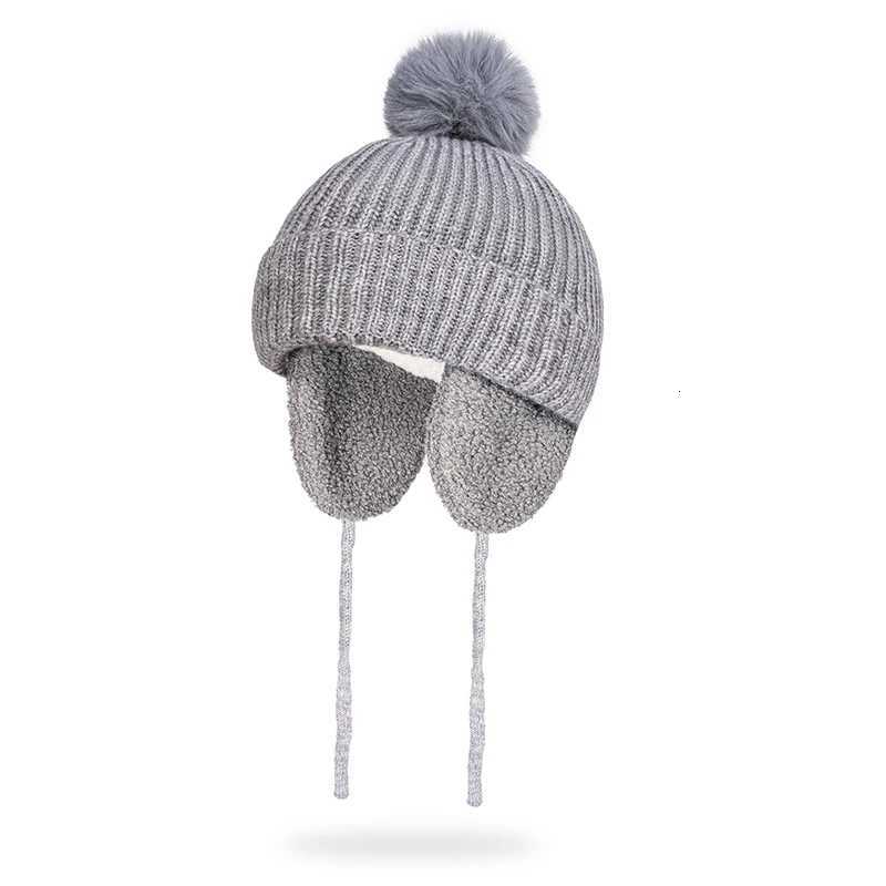 310Y childrens hats warm hats for boys and girls in autumn and winter baby woolen hats parentchild style fleece earproteL251024