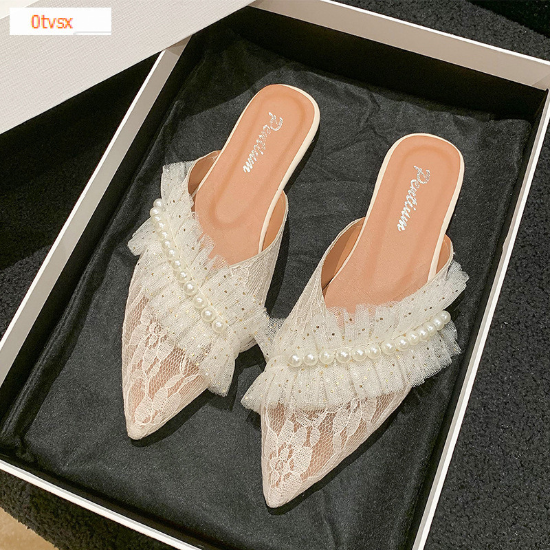 French fairy style pointed sandals, winter new item, pearl niche design, luxurious trend, versatile women's flat shoes, designer shoes