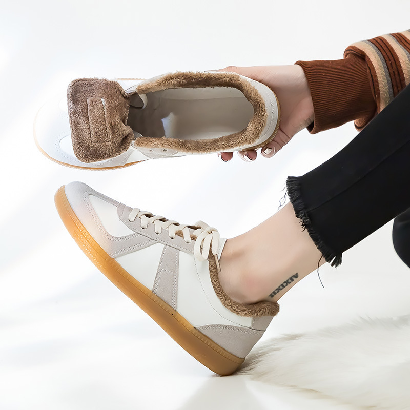 Korean Fashion design Casual Shoes Short Fleece Warmth Flat Sneakers for Men And Women Autumn Winter