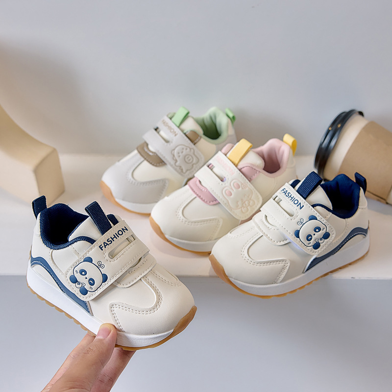 Leather luminous shoes, hook and loop functional shoes, fashionable and trendy shoes, anti slip sports shoes, casual children's shoes