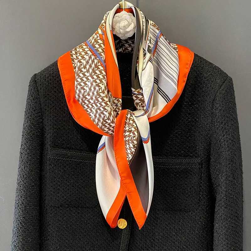 Luxury Skinny Silk Square Scarf Wen Houndstooth Chain Print Foard Hijab Neckerchief La Soft Satin Haiand Bag Ribbon Y251024