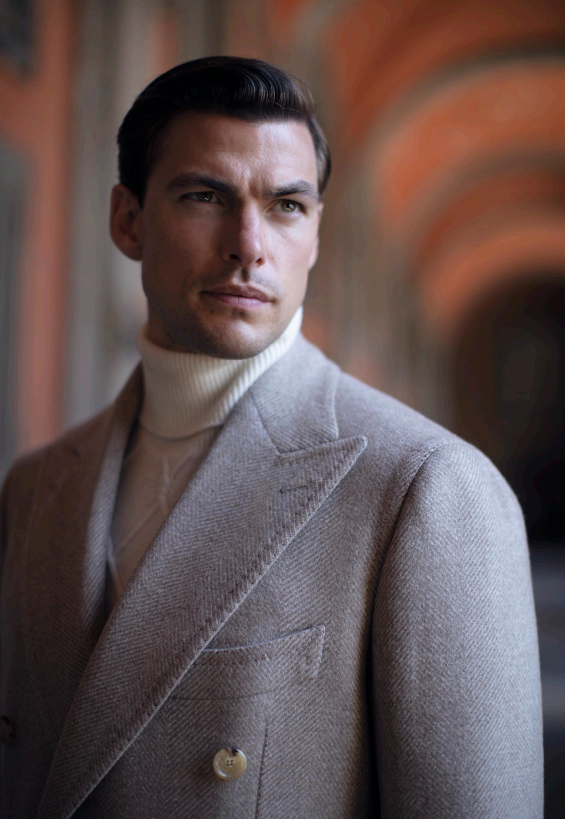 Soft Woolen Mens Long Coat Peaked Lapel Double Breasted Business Loose Fit One Piece customized
