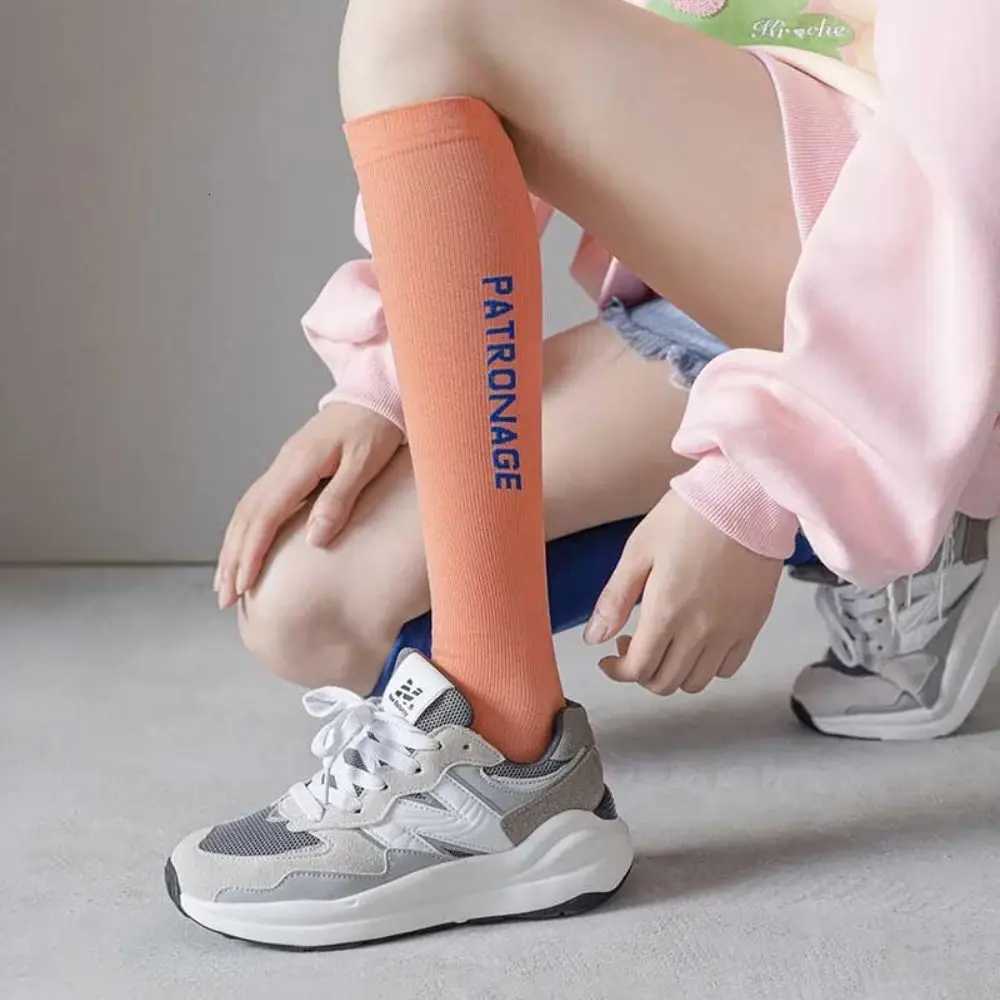 1 Pair Women High Quality Professional Sports Sock AntiSlip Compression Socks Colorful Breathable Outdoor Racing Cycling Socks Y251024