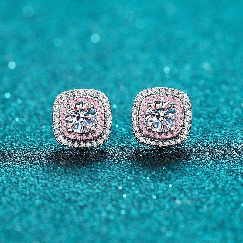 DHCollections-- XDY Sier Square Micro Pave Edge Stud Moissanite Earrings Light Style