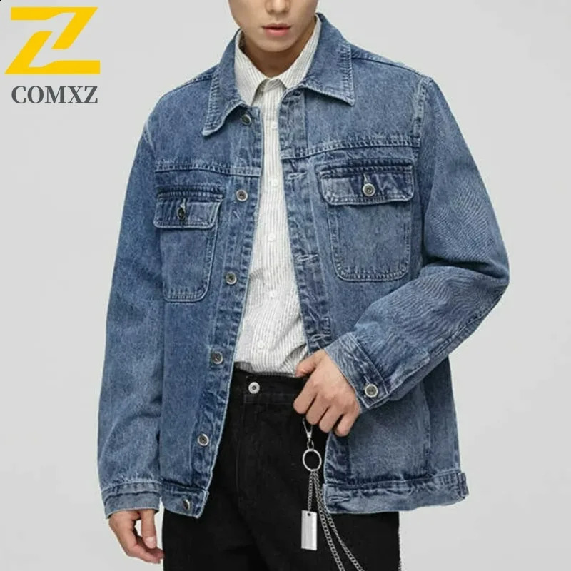 COMXZ Mens Cotton Denim Jacket Vintage Street Fashion Blue Washed Jackets Premium Y2k Harajuku Style Spring Autumn Coat 251017