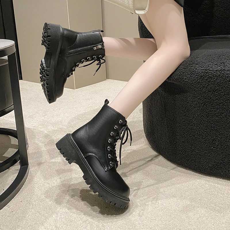 Womens Boots 2024 AutumnWinter New British Style Plush Fashion Thick Bottom Motorcycle Boots Lace Comfort Zipper Snow Boots W251024